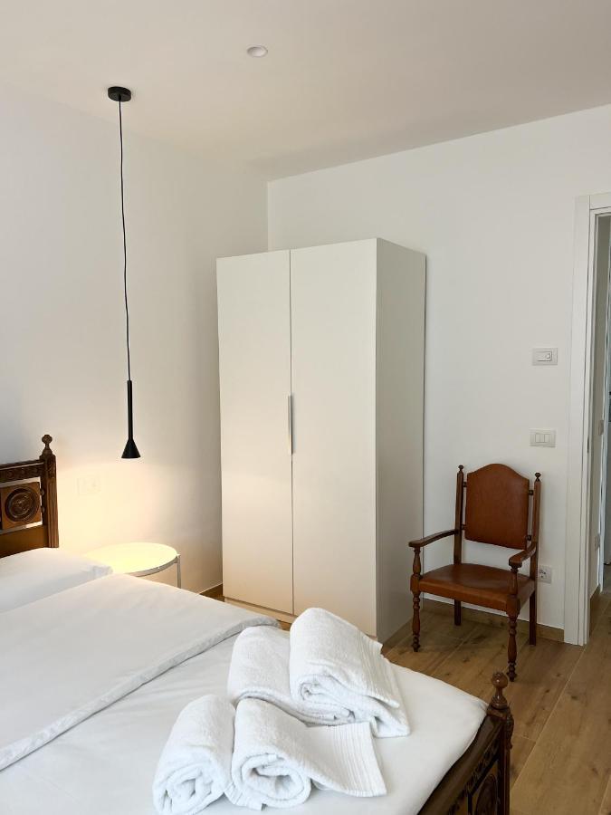 Sant'Antoni Apartments Tenno Ngoại thất bức ảnh